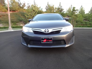 2013 Toyota Camry LE Sedan for Sale in Irvine, California, US - Photo 4