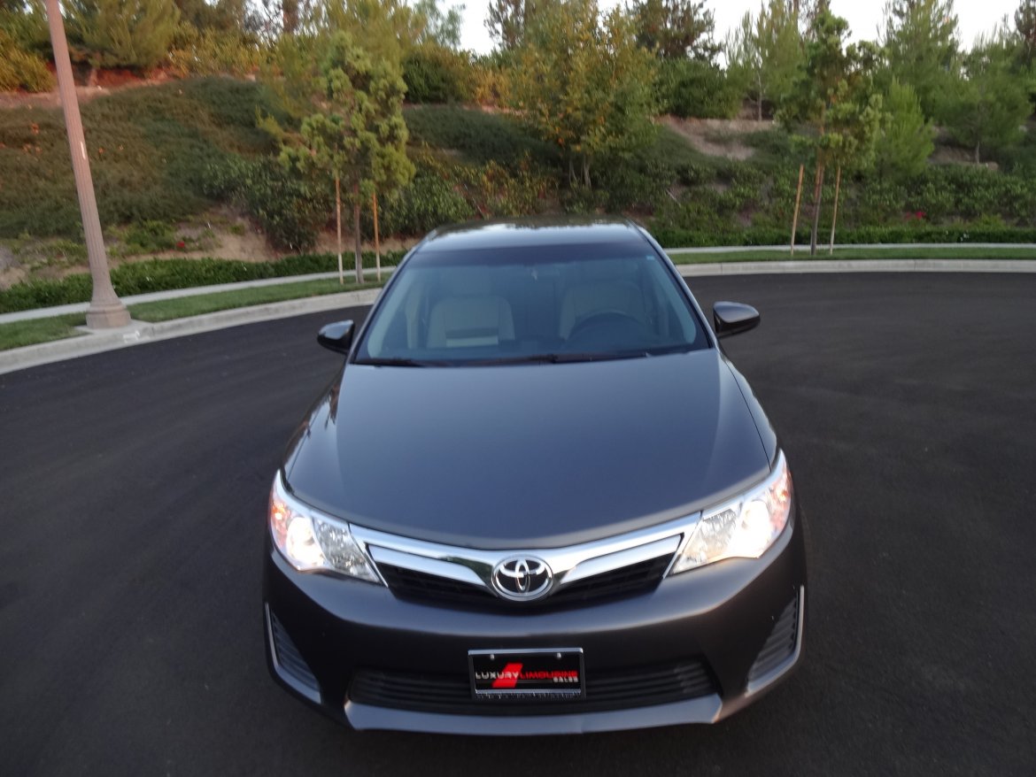 Photo of Sedan for sale: 2013 Toyota Camry LE