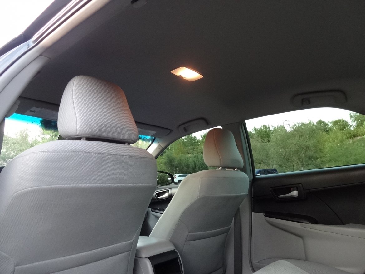 Photo of Sedan for sale: 2013 Toyota Camry LE