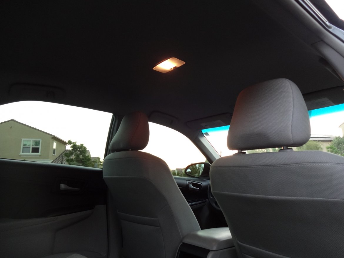 Photo of Sedan for sale: 2013 Toyota Camry LE