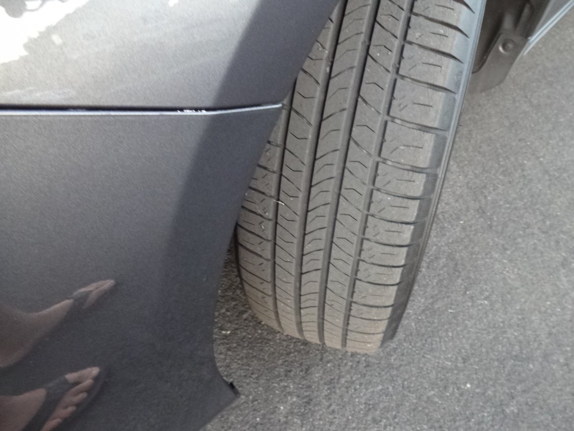 Photo of Sedan for sale: 2013 Toyota Camry LE