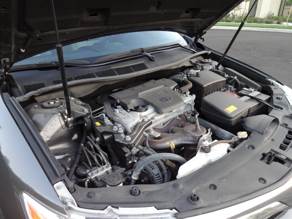 Photo of Sedan for sale: 2013 Toyota Camry LE