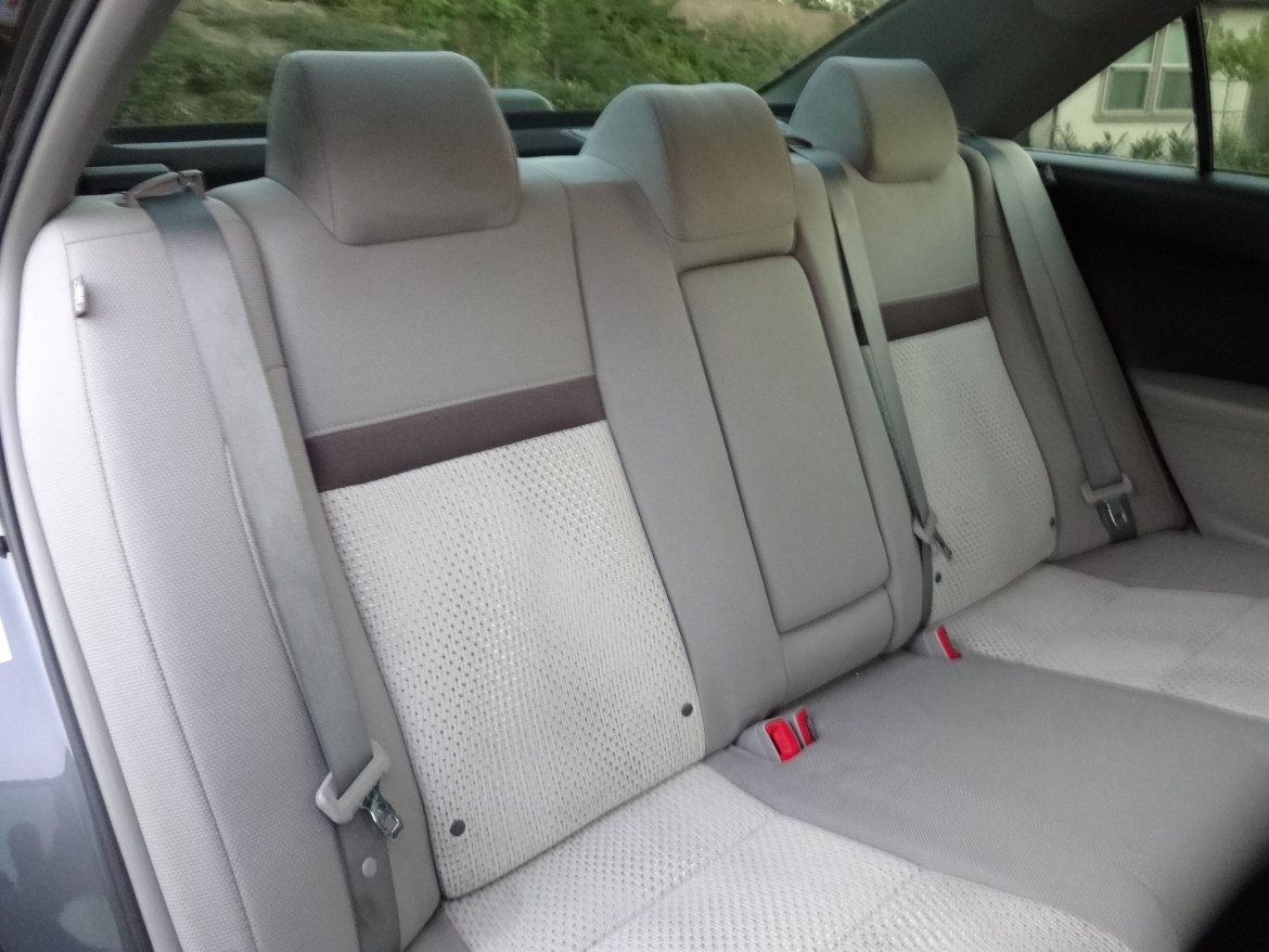 Photo of Sedan for sale: 2013 Toyota Camry LE