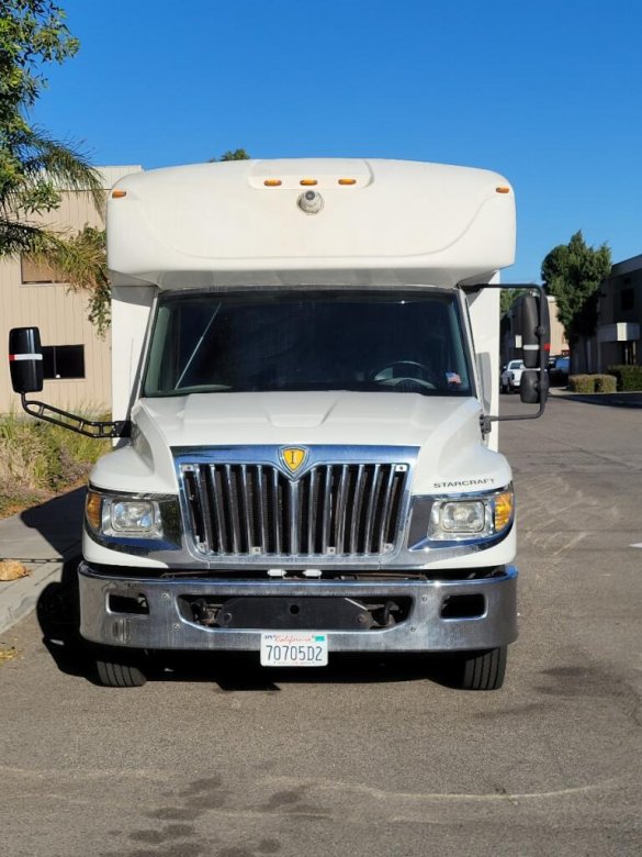 2014 International 3000 Limo Bus for Sale in fontana, CA - Photo 3