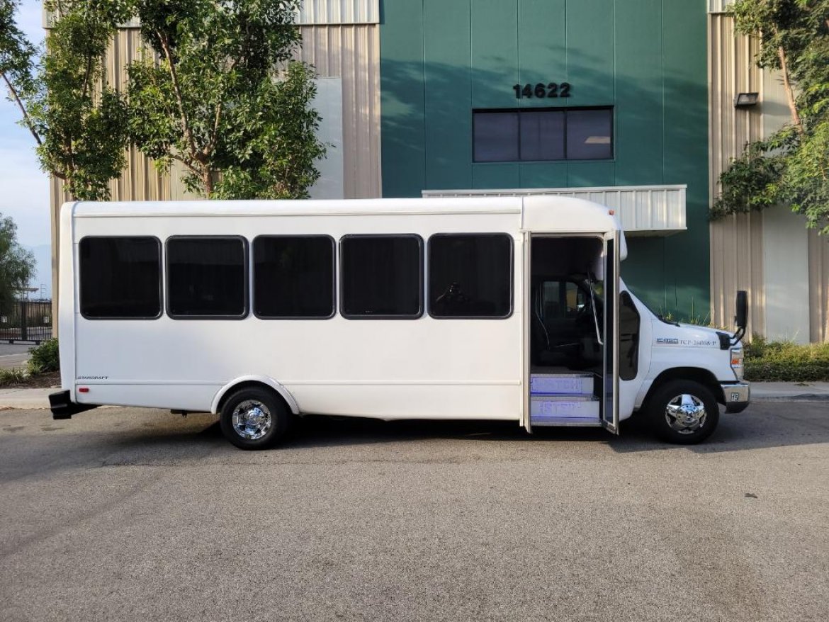Limo Bus for Sale in fontana, CA - Photo 5