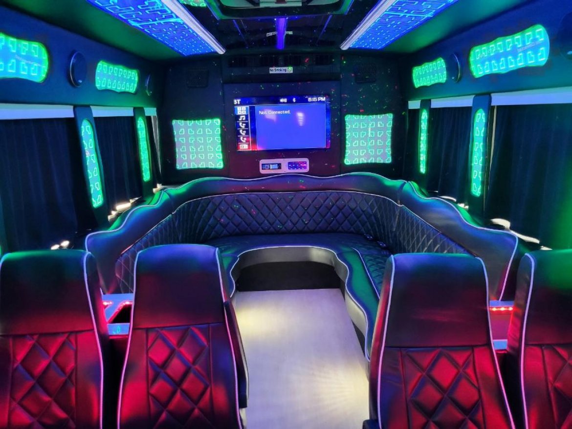Limo Bus for Sale in fontana, CA - Photo 16