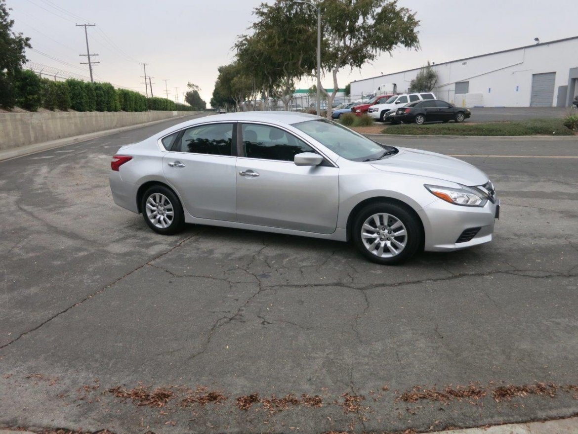 Sedan for Sale in Carson, CA - Photo 12