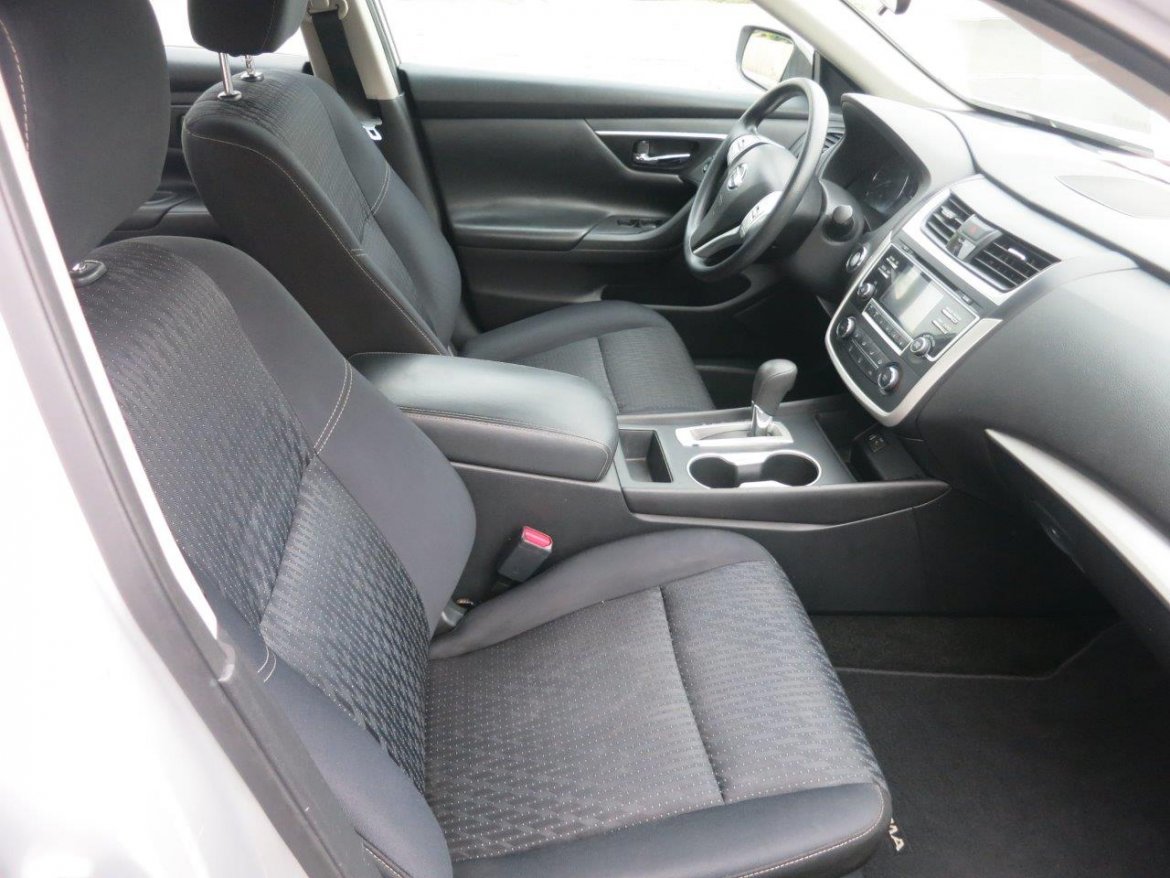 Sedan for Sale in Carson, CA - Photo 18