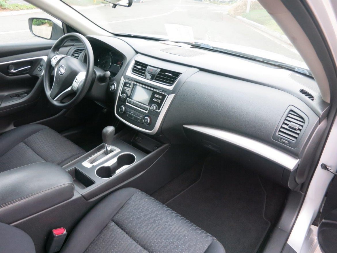 Sedan for Sale in Carson, CA - Photo 19