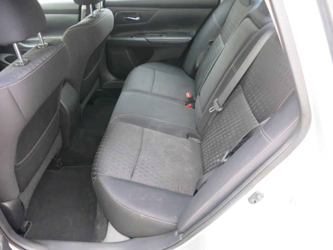 Sedan for Sale in Carson, CA - Photo 21