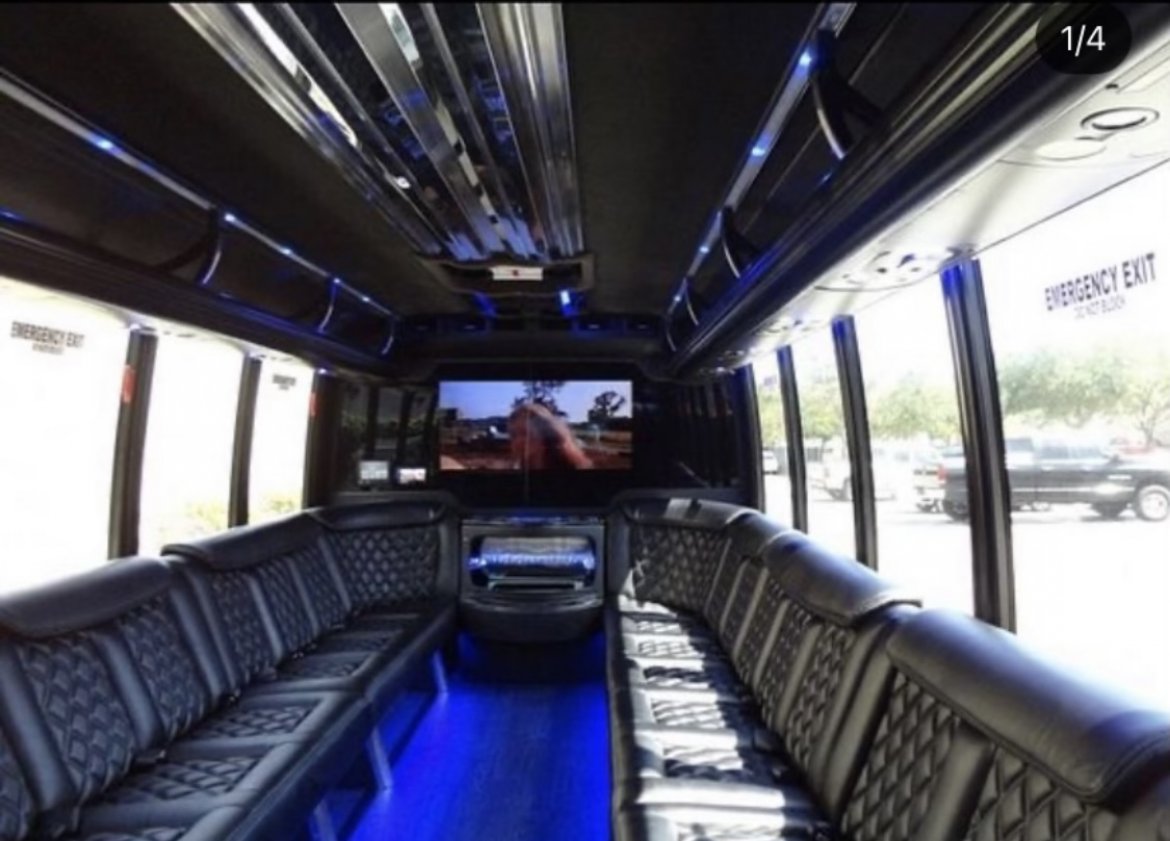 CEO SUV Mobile Office for Sale in North Central, IL - Photo 24