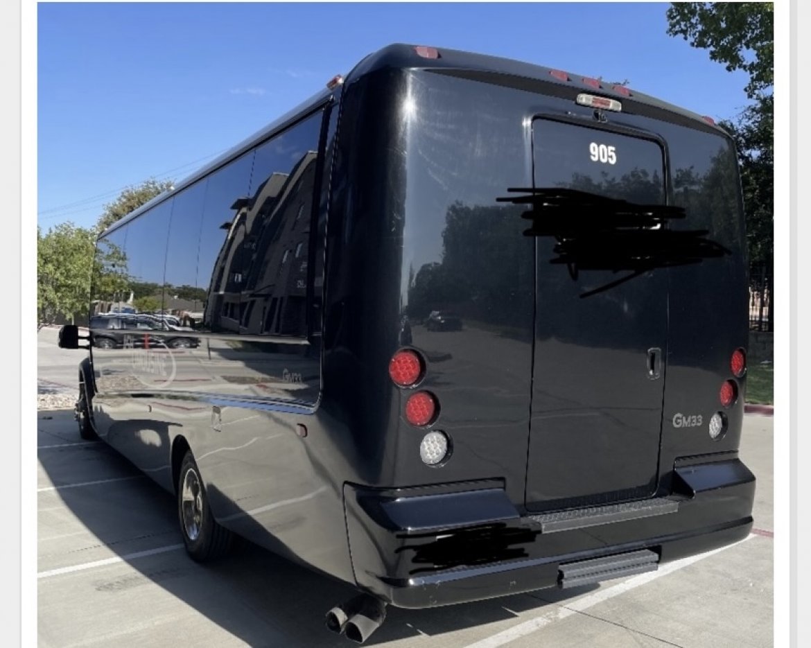 2018 F550 Grech Seats,31 Like New Loaded Low miles - Photo 3