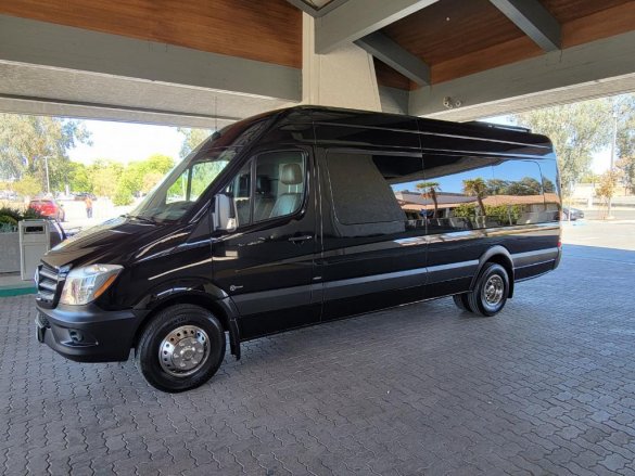 2015 Mercedes-Benz Sprinter 3500 Sprinter for Sale in fontana, CA - Photo 3