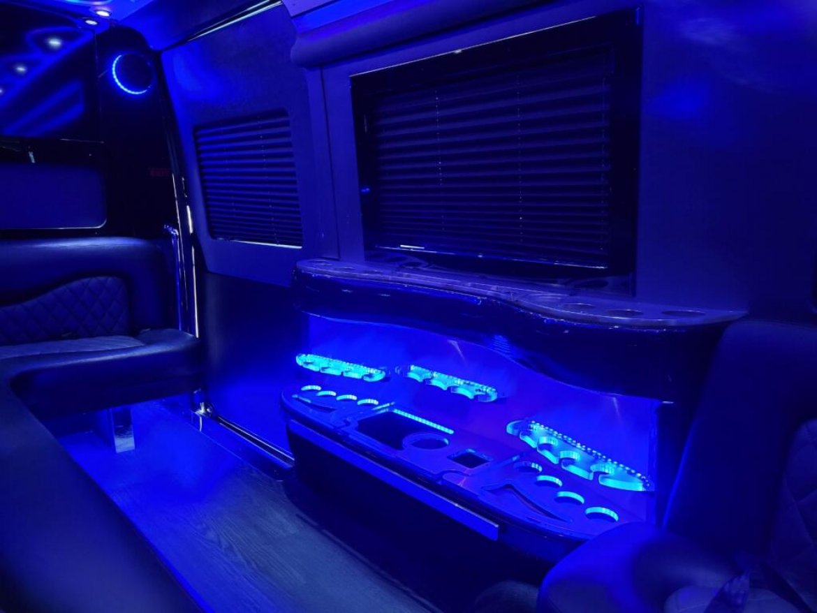 Sprinter for Sale in fontana, CA - Photo 18