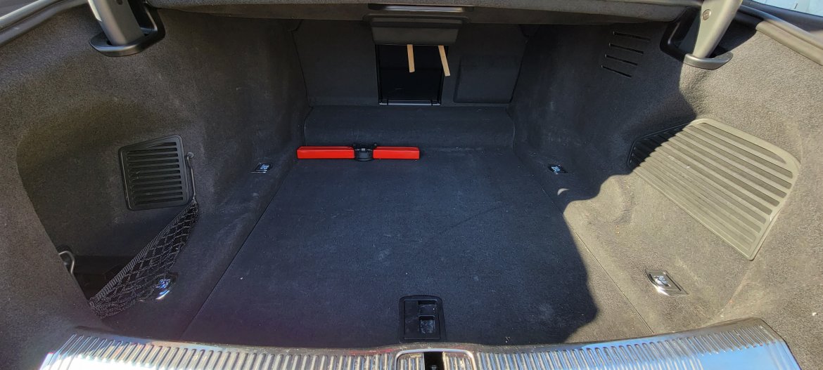 Sedan for Sale in Lindenhurst, NY - Photo 14