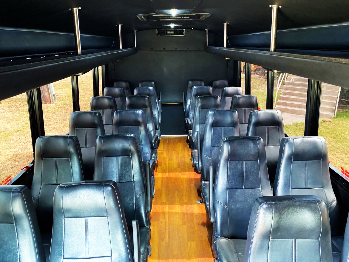 Limo Bus for Sale in Dallas, TX - Photo 6