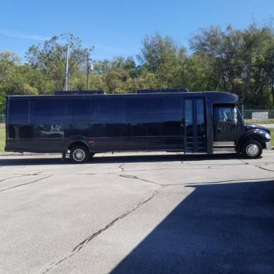 2016 Freightliner Odyssey Shuttle Bus for Sale in fontana, California, US - Photo 4