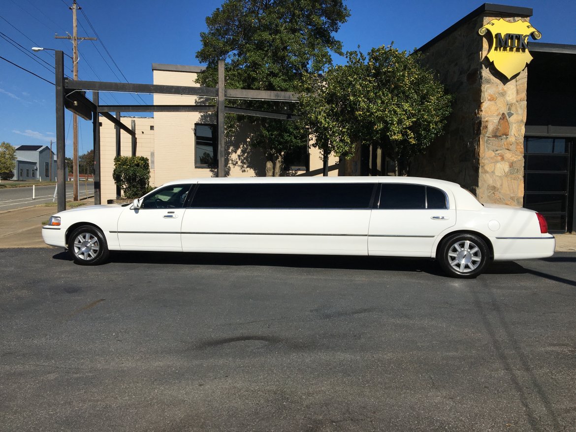 Limousine for Sale in Richmond, VA - Photo 7