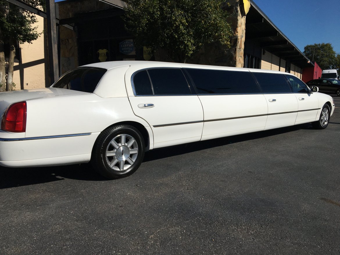 Limousine for Sale in Richmond, VA - Photo 16