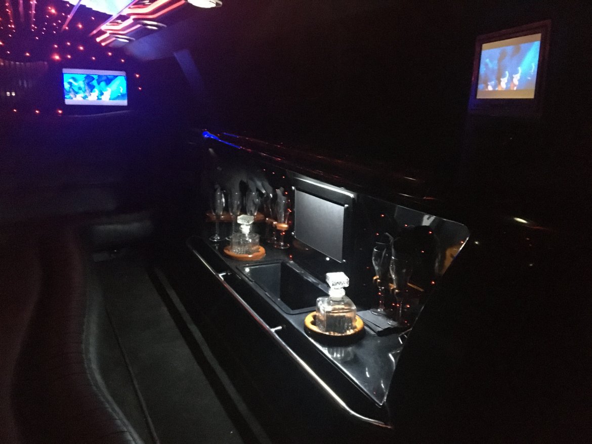 Limousine for Sale in Richmond, VA - Photo 28