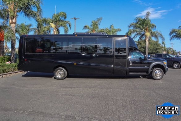 2016 Ford F-550 Executive Shuttle for Sale in Anahiem, CA - Photo 2