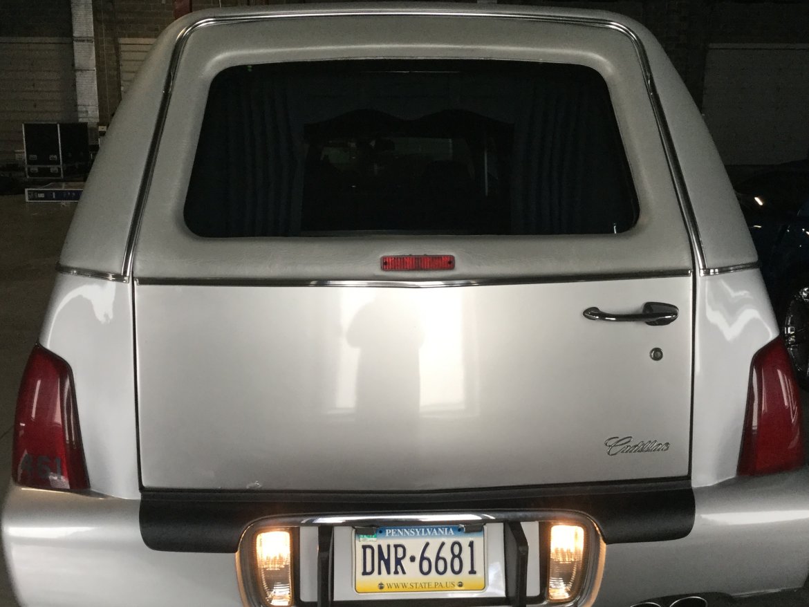 Photo of Funeral for sale: 2000 Cadillac Hearse by S & S Coach