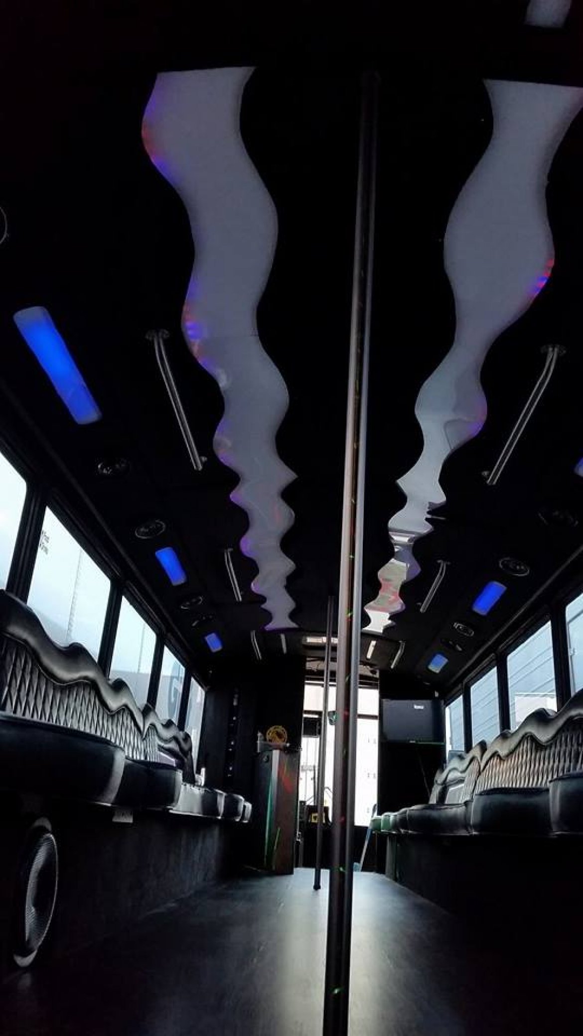 Photo of Limo Bus for sale: 1992 MCI 102C3 40&quot;