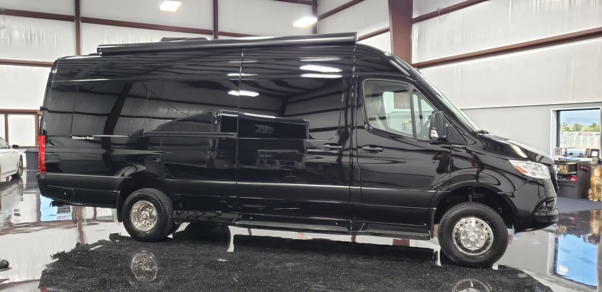 Sprinter for Sale in Houston, TX - Photo 4