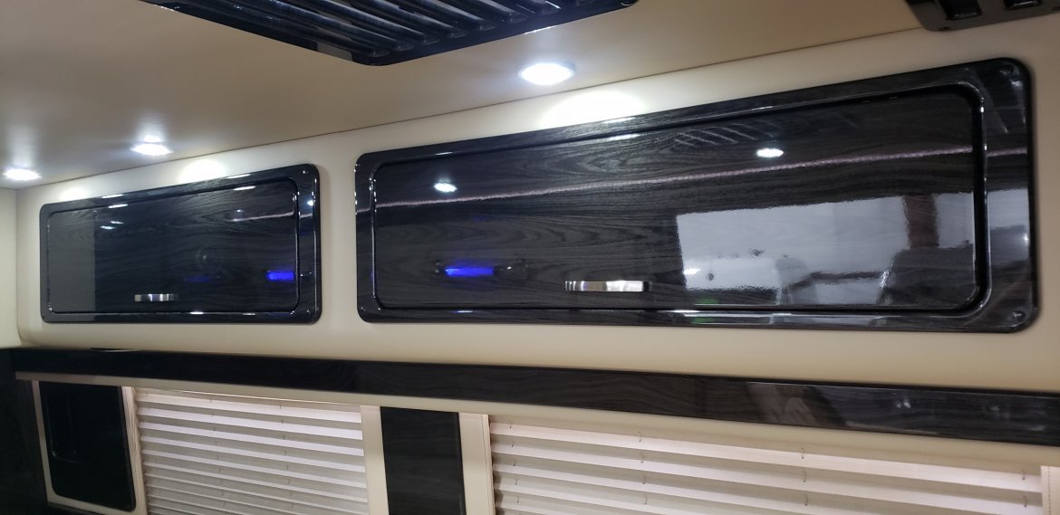 Sprinter for Sale in Houston, TX - Photo 37