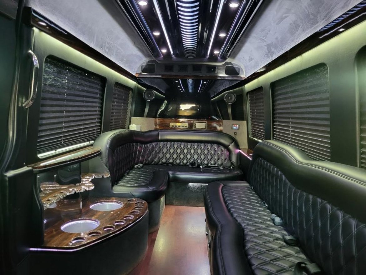 Sprinter for Sale in fontana, CA - Photo 9