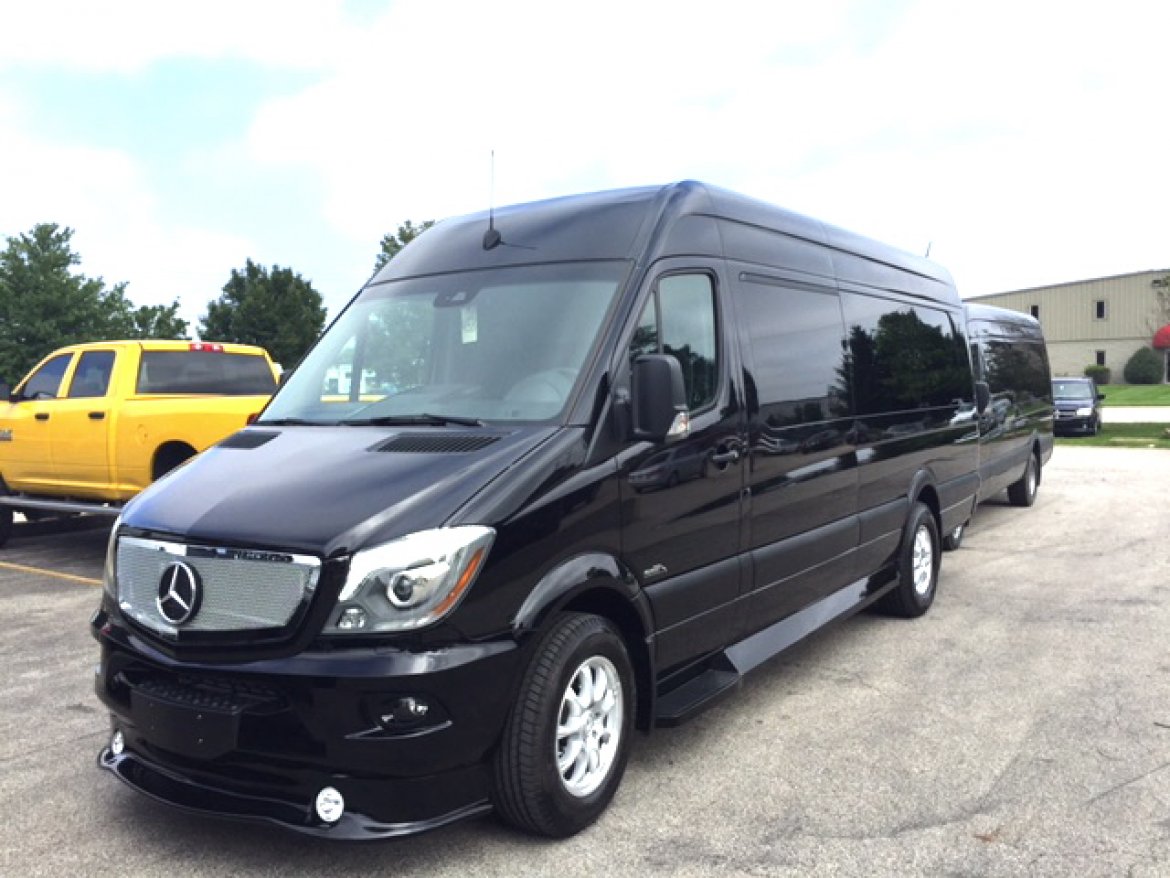 Sprinter for sale: 2017 Mercedes-Benz Sprinter 3500 Super Single 2458&quot; by Midwest