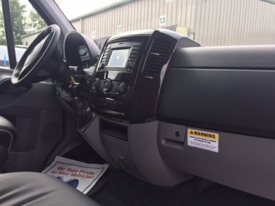 2017 Mercedes-Benz Sprinter 3500 Super Single Sprinter for Sale in Oaklyn, New Jersey, US - Photo 3