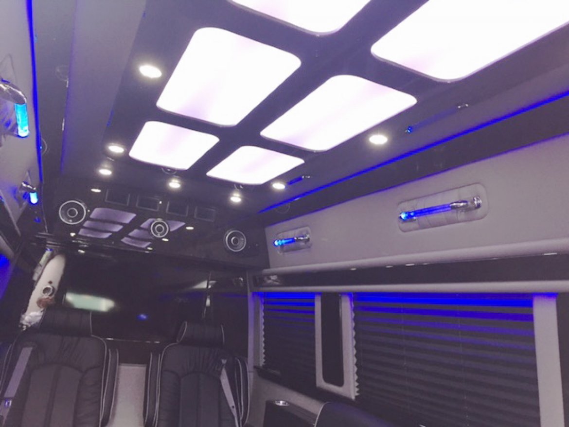 Photo of Sprinter for sale: 2017 Mercedes-Benz Sprinter 3500 Super Single 2458&quot; by Midwest