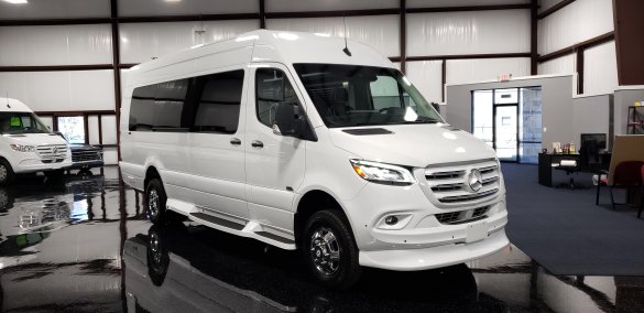 2022 Mercedes-Benz Sprinter 3500 170 EXT Midwest Luxe 4x4 Sprinter for Sale in Houston, TX - Main Photo