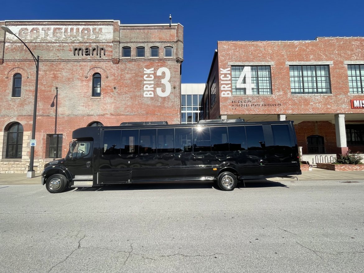 Shuttle Bus for Sale in Springfield, MO - Photo 11