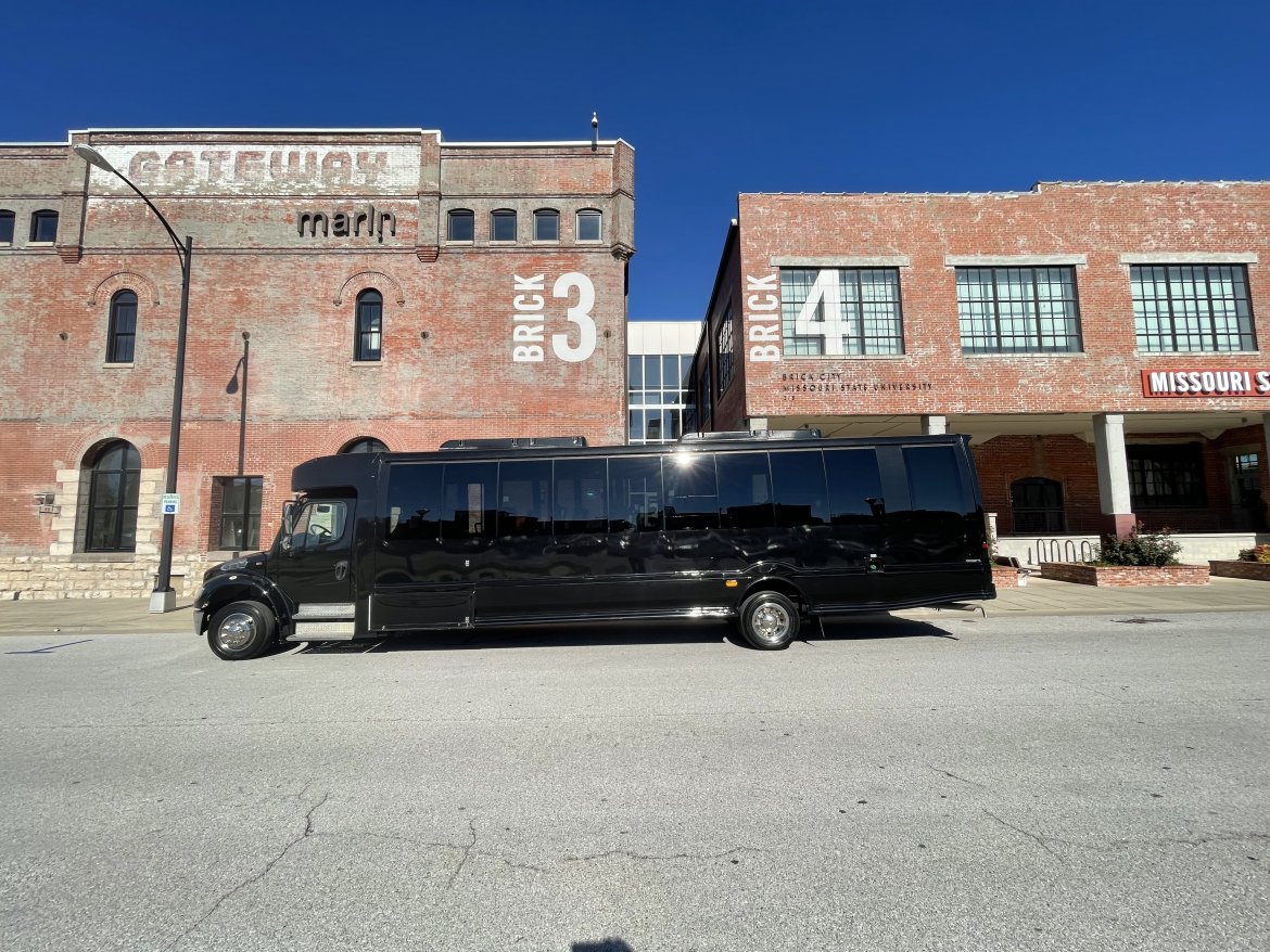 Shuttle Bus for Sale in Springfield, MO - Photo 12
