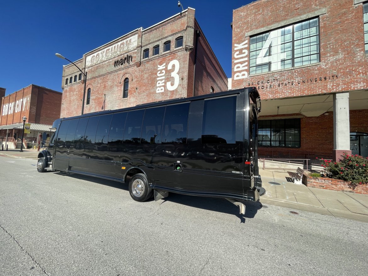 Shuttle Bus for Sale in Springfield, MO - Photo 13