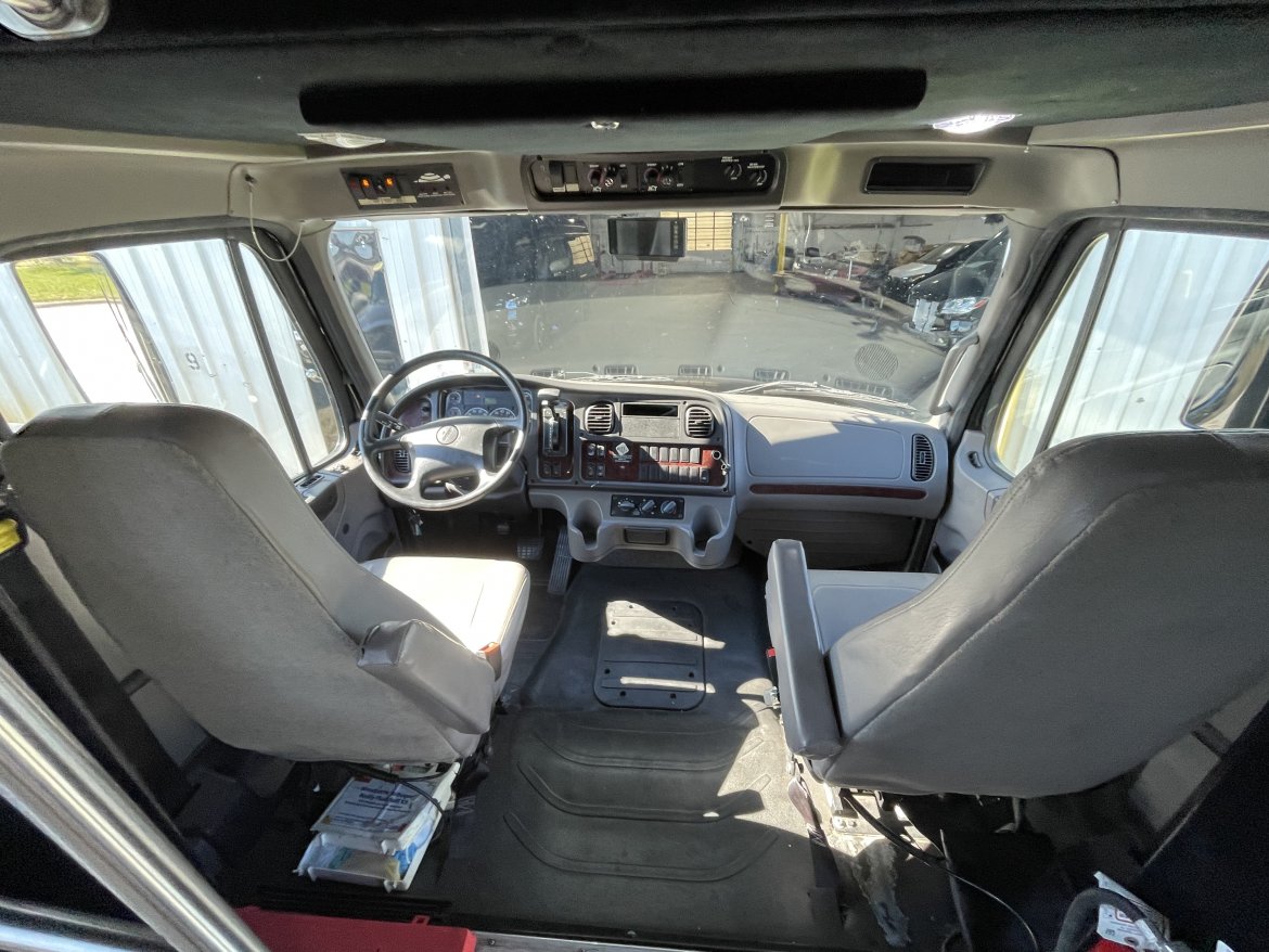 Shuttle Bus for Sale in Springfield, MO - Photo 26