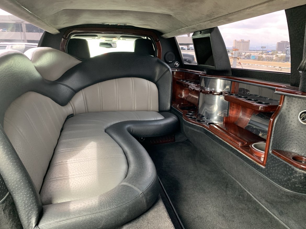 Limousine for Sale in Las Vegas, NV - Photo 13
