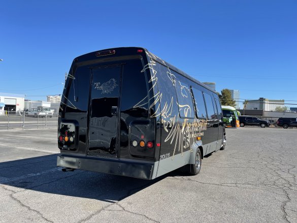 2006 Ford E-450 Limo Bus for Sale in Las Vegas, NV - Photo 2