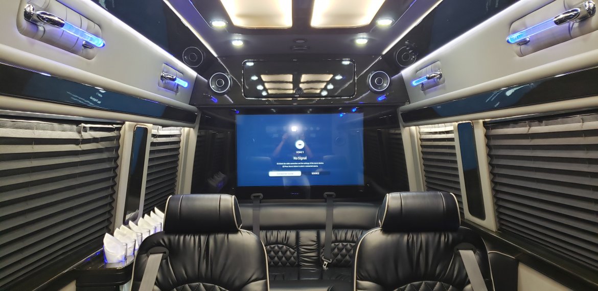 Sprinter for Sale in Houston, TX - Photo 17