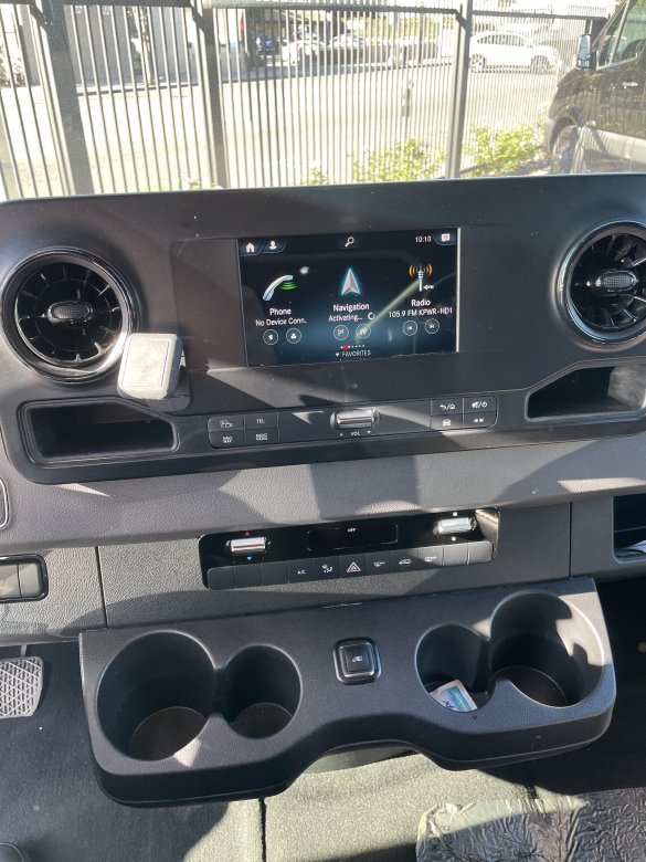2019 Mercedes-Benz Sprinter 2500 Sprinter for Sale in Studio City, CA - Photo 3