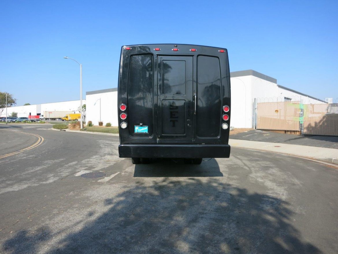 Shuttle Bus for Sale in CARSON, CA - Photo 7