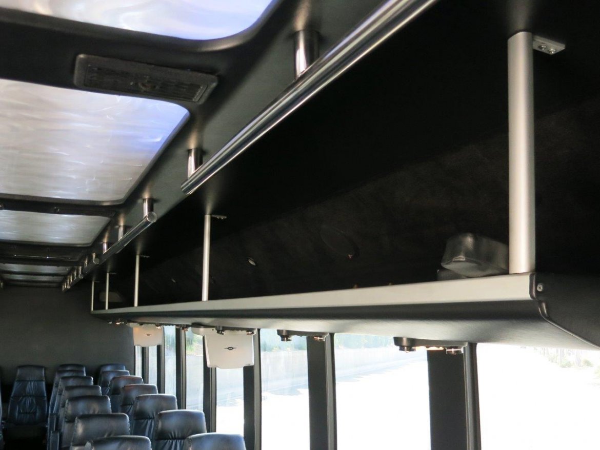 Shuttle Bus for Sale in CARSON, CA - Photo 19