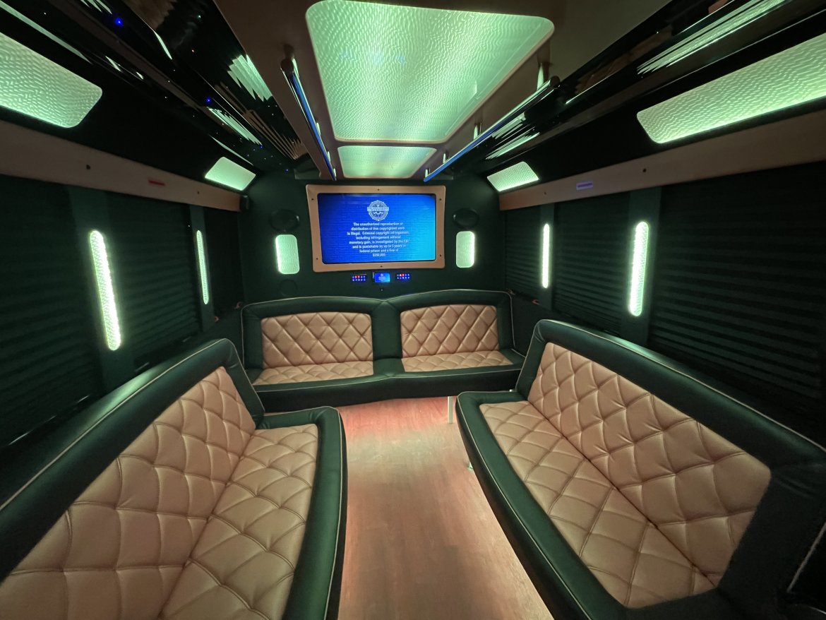 Limo Bus for Sale in Springfield, MO - Photo 22