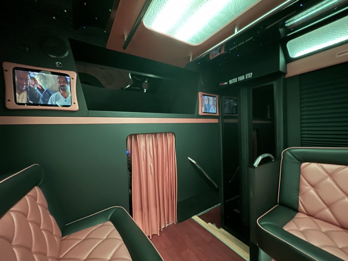 Limo Bus for Sale in Springfield, MO - Photo 23