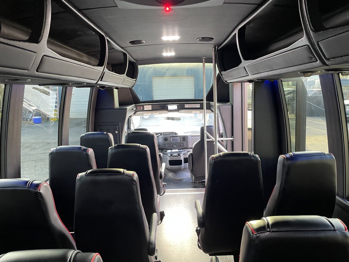 Executive Shuttle for Sale in Pasadena, MD - Photo 8