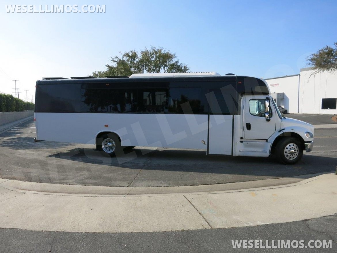 Photo of Motorcoach for sale: 2014 Freightliner M2 106 by Ameritrans