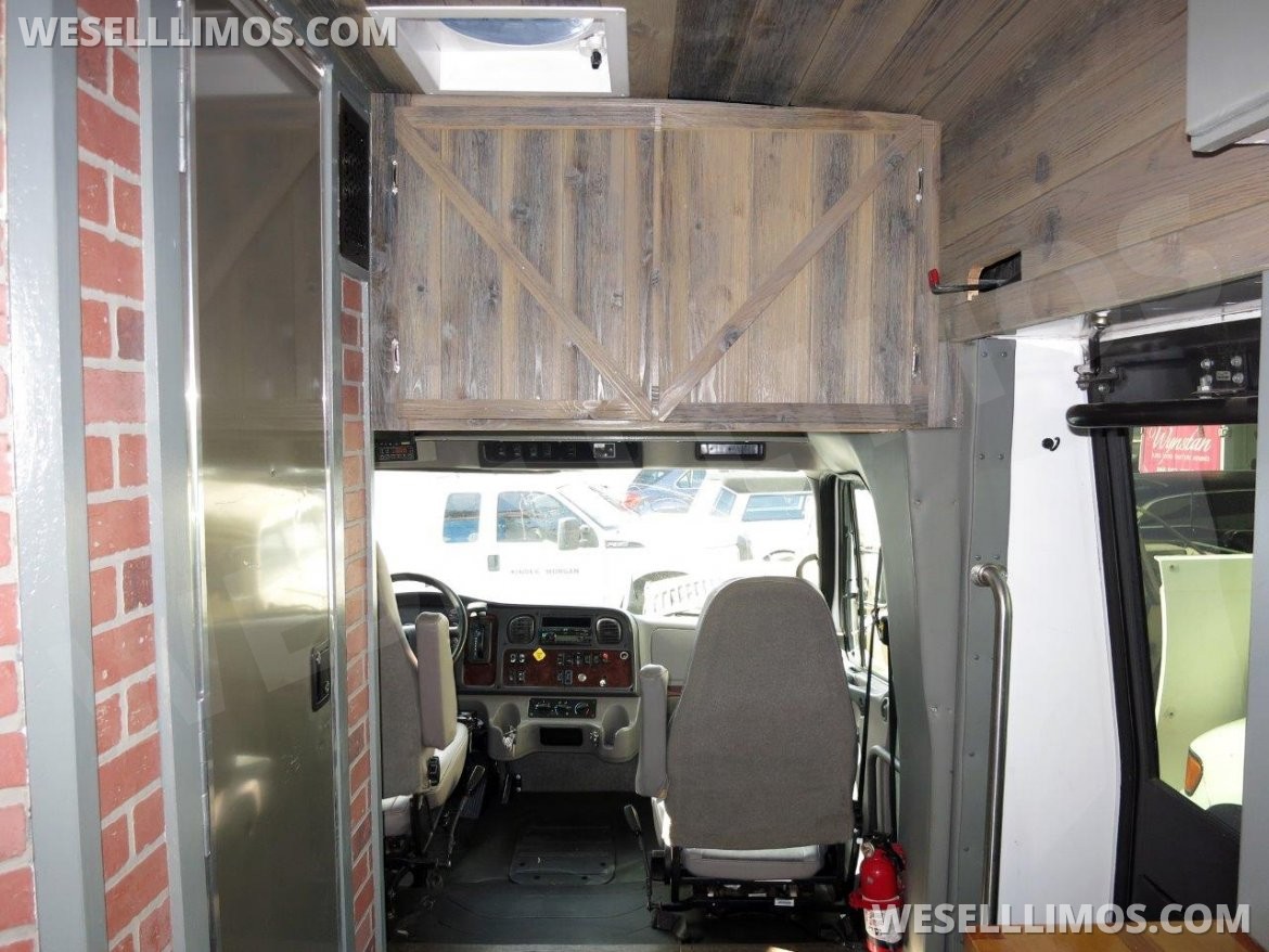 Photo of Motorcoach for sale: 2014 Freightliner M2 106 by Ameritrans