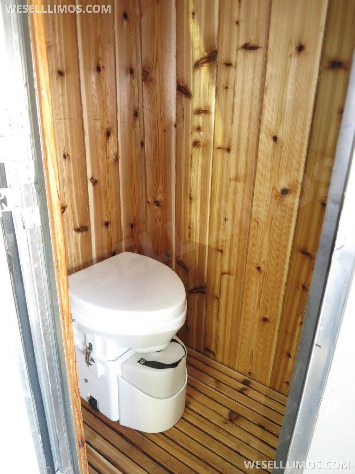 Photo of Motorcoach for sale: 2014 Freightliner M2 106 by Ameritrans